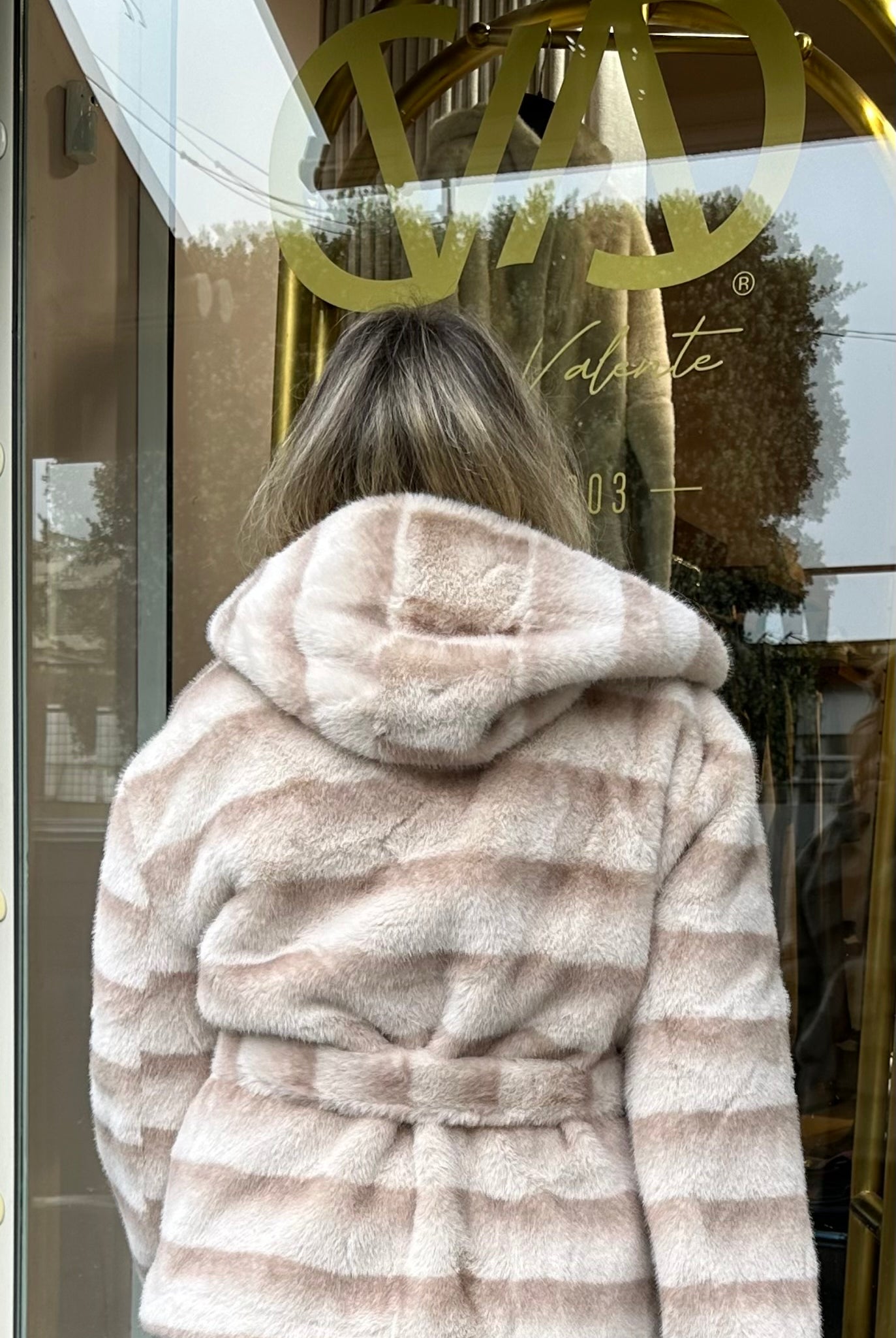 CASACO GOLDESILVER FAKE FUR C/CINTO BONBON - Carla Valente