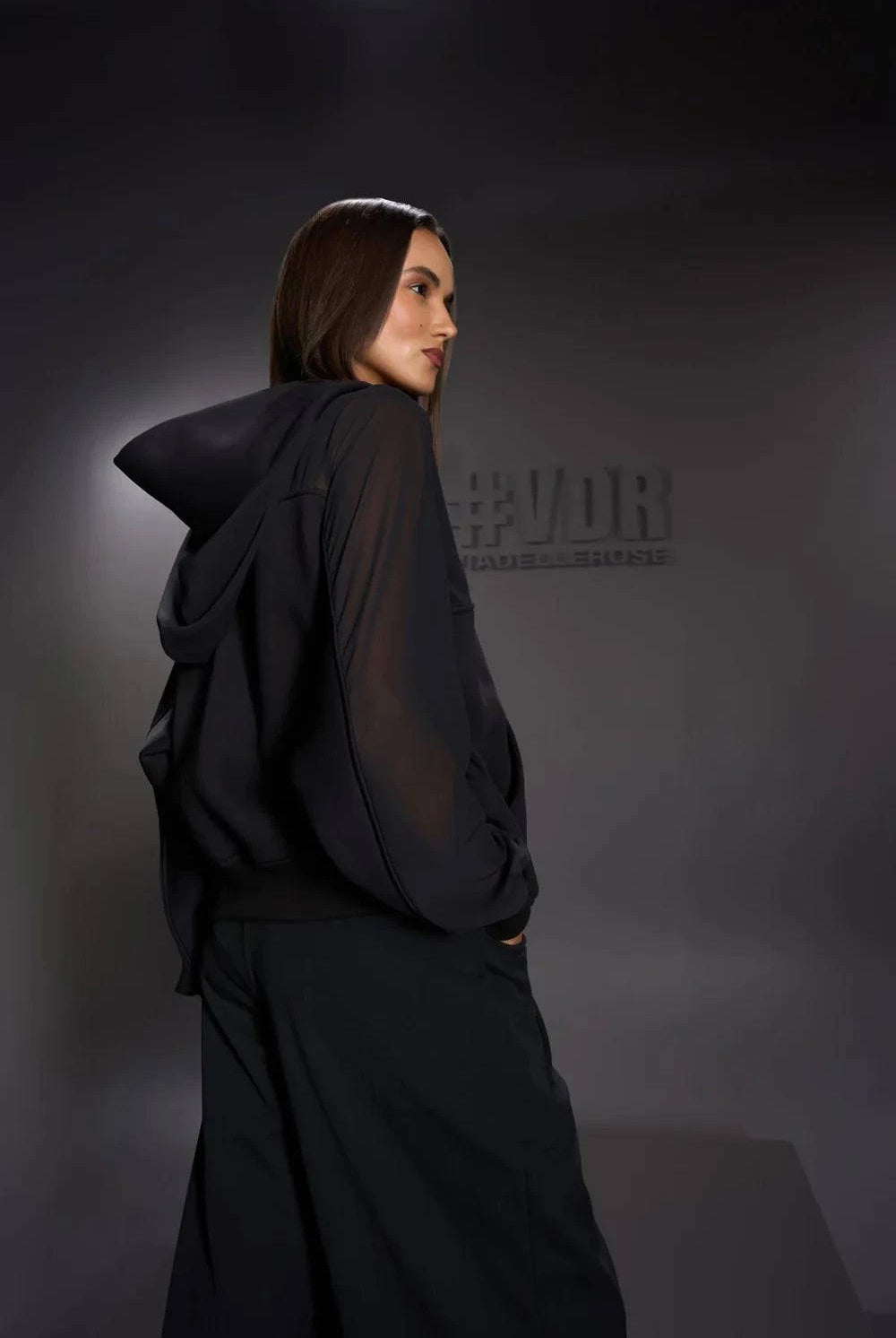 SWEATSHIRT VDR C/CRPÇ MANGA TRANSPARENTE - Carla Valente