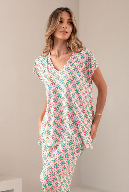 TÚNICA FERRACHE EM MALHA COM ESTAMPADO GEOMÁTRICO DEC V - Carla Valente