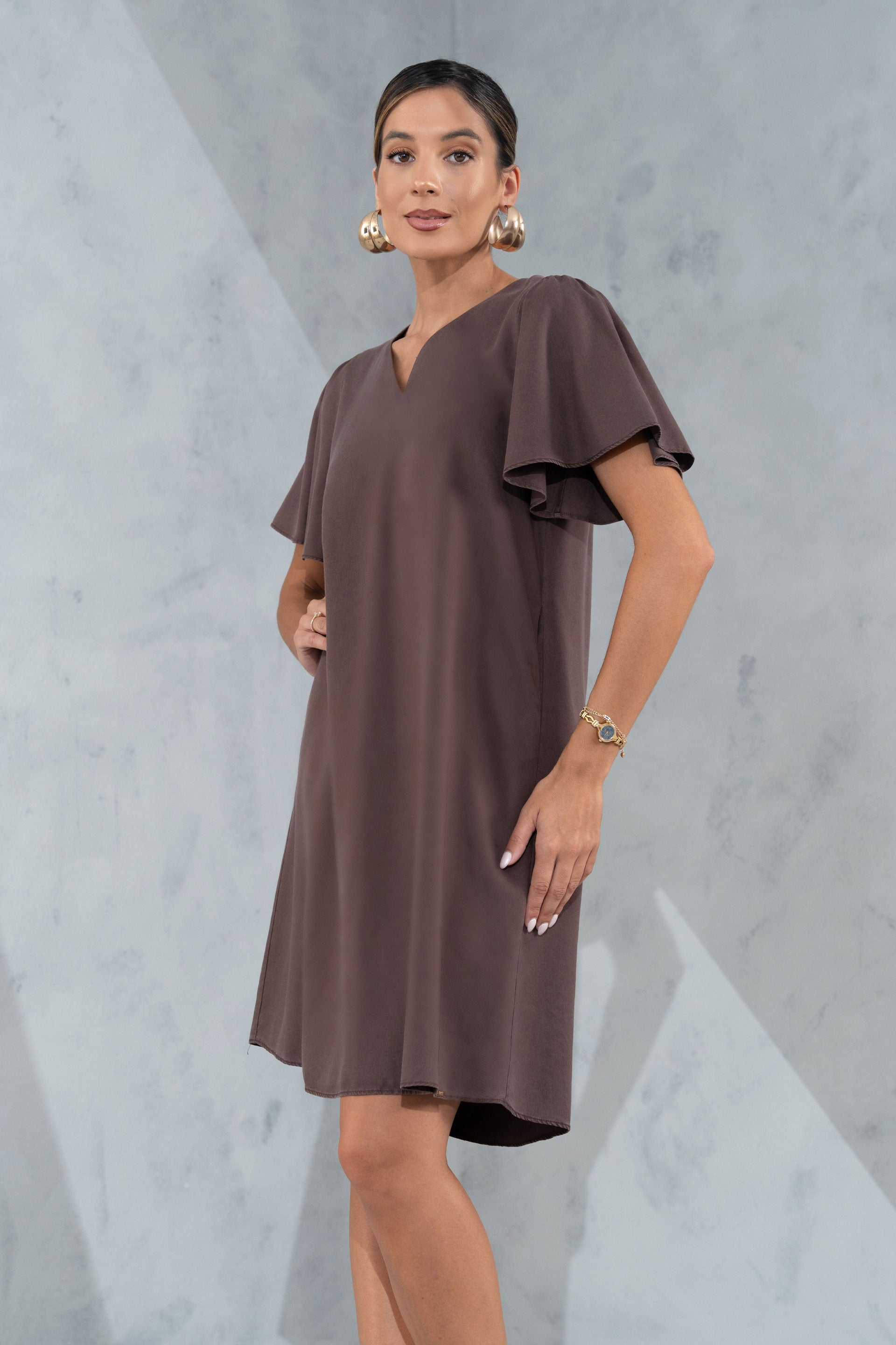VESTIDO FERRACHE CURTO FLUÍDO COM MANGA EM FOLHO - Carla Valente