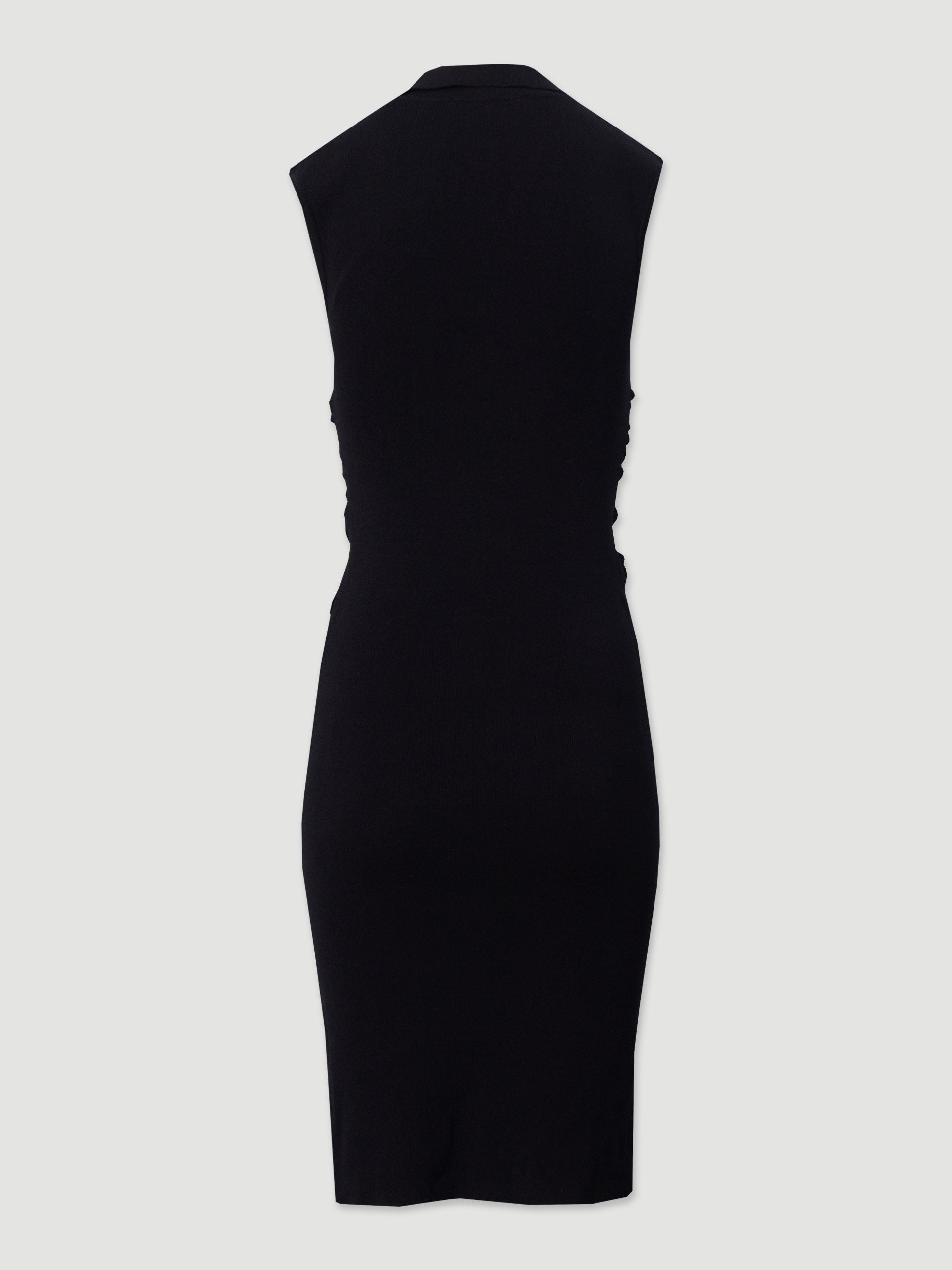 VESTIDO FERRACHE MIDI EM MALHA FRANZIDO E BOTÕES MTÁLICOS - Carla Valente