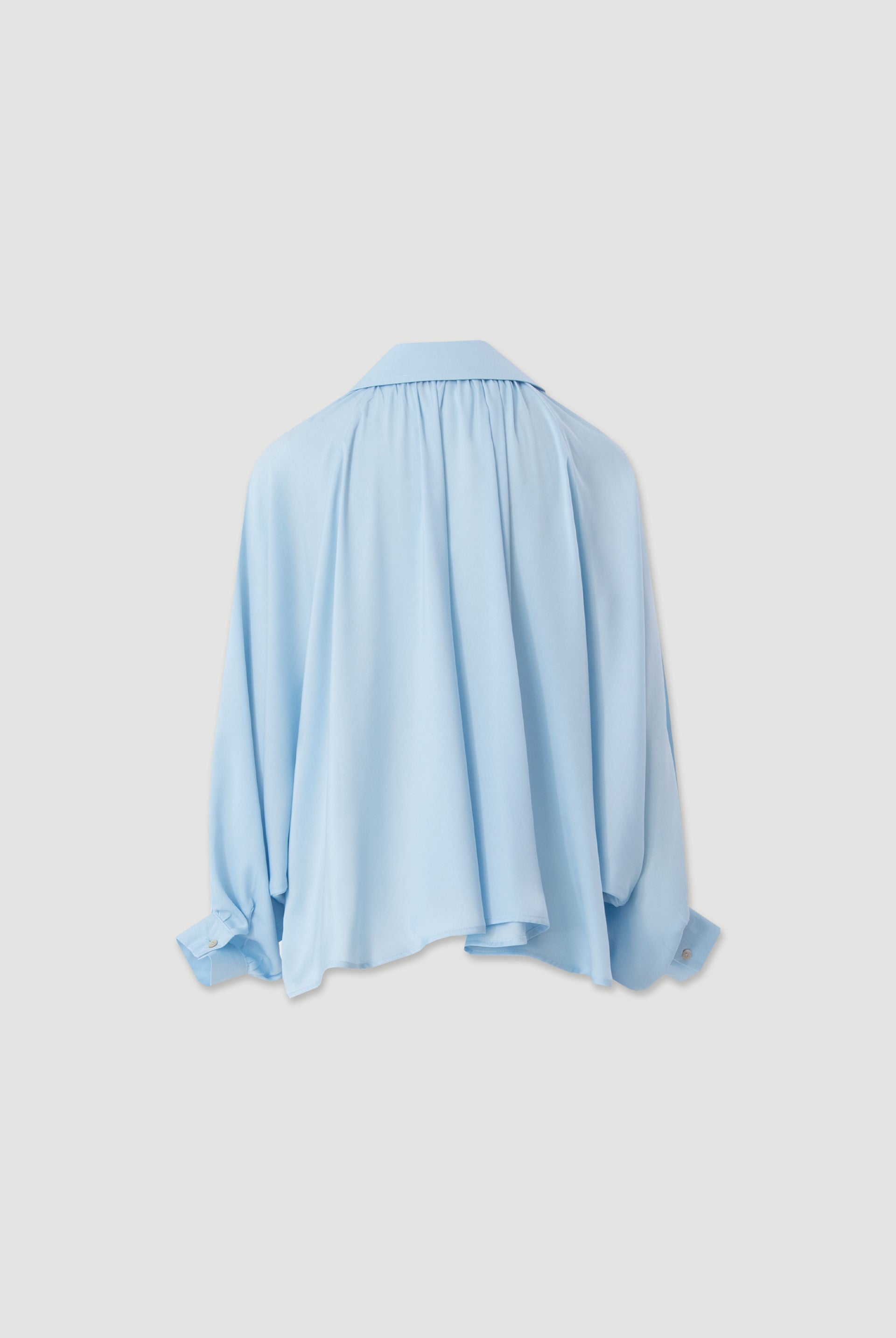 BLUSA FERRACHE FLUIDA COM MANGA MORCEGO - Carla Valente