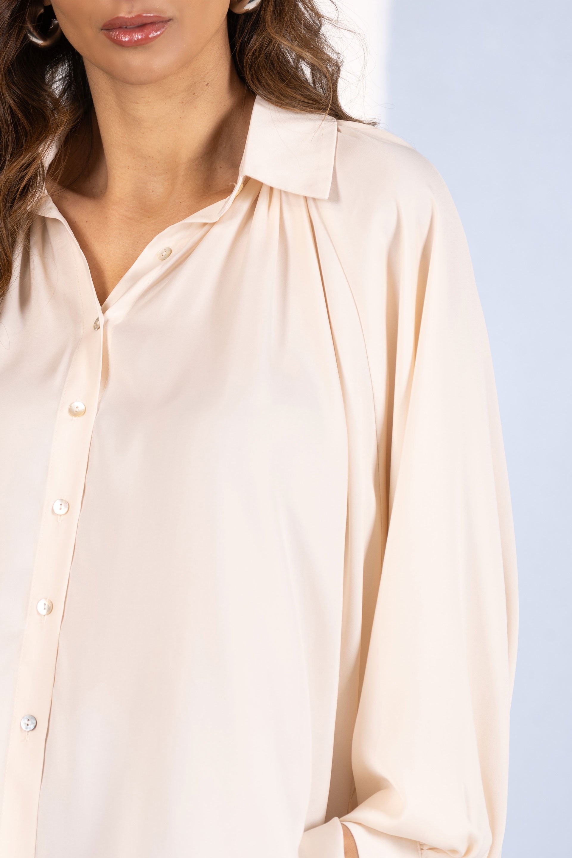 BLUSA FERRACHE FLUIDA COM MANGA MORCEGO - Carla Valente