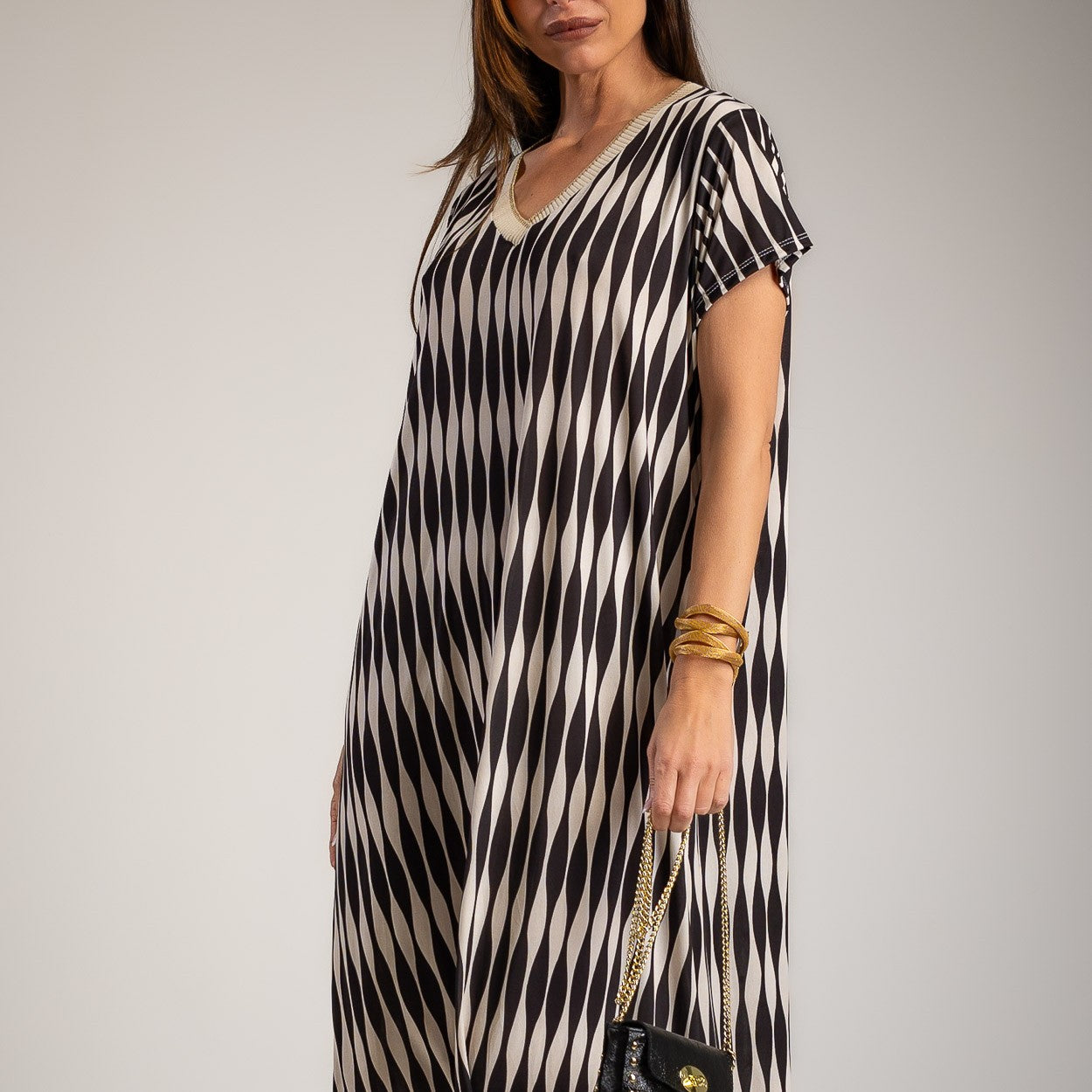 VESTIDO ALBNS OVERSIZE LYCRA FRIA DAMERO LUREX - Carla Valente