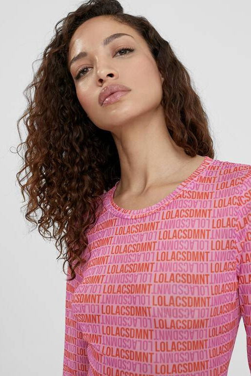 CAMISETA LOLA CASADMNT LOGOTIPADA - Carla Valente