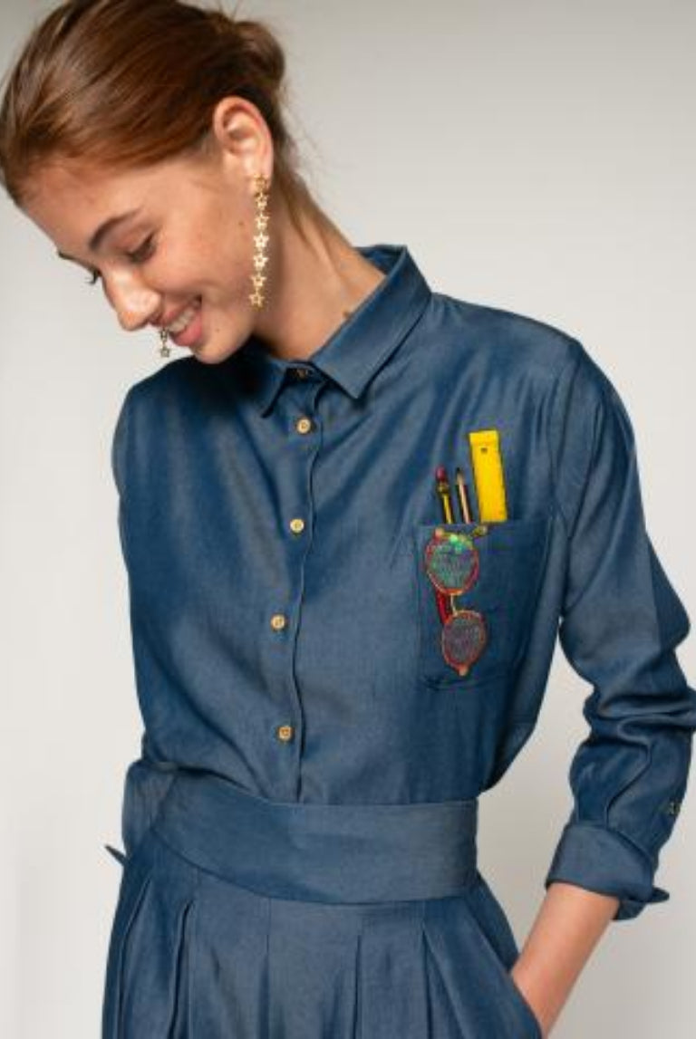 CAMISA VILAGALLO ANA COM EMBLEMA EM TENCEL - Carla Valente