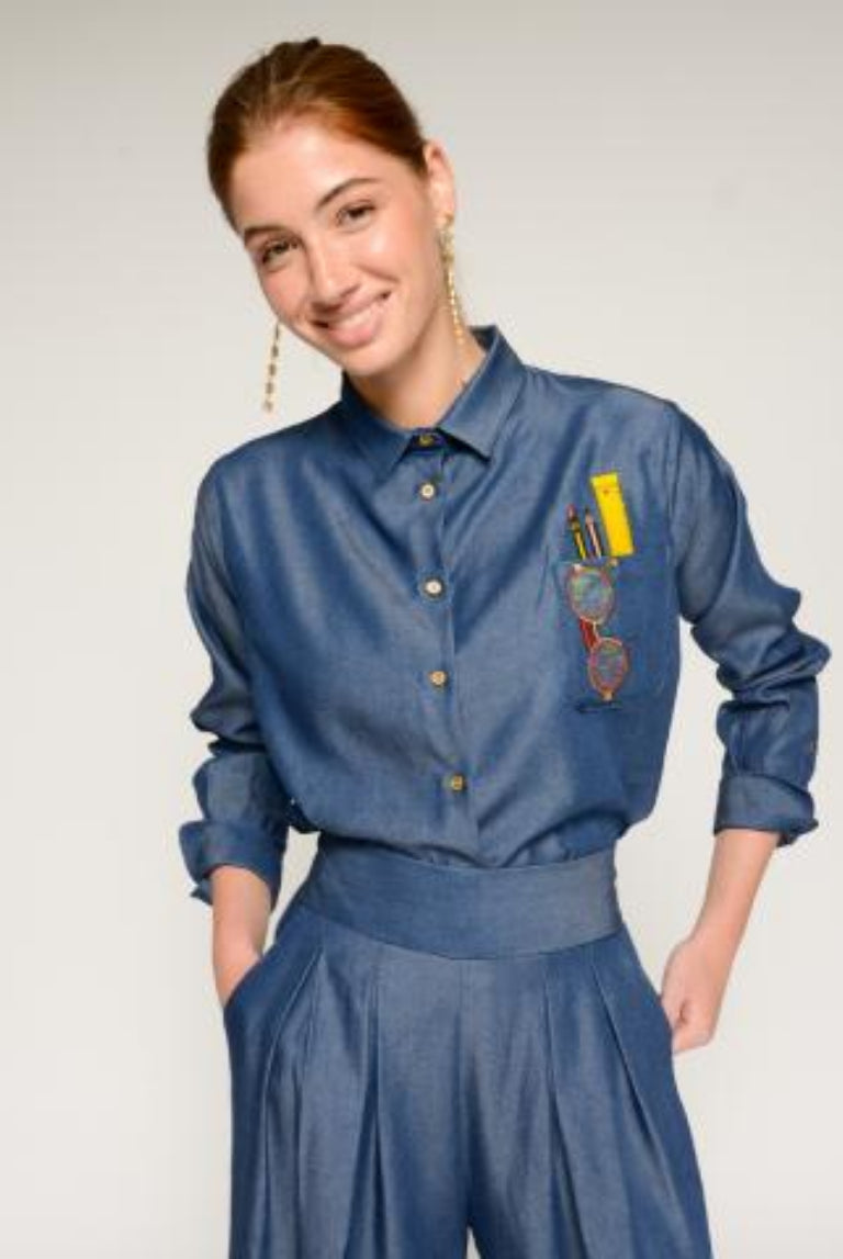 CAMISA VILAGALLO ANA COM EMBLEMA EM TENCEL - Carla Valente