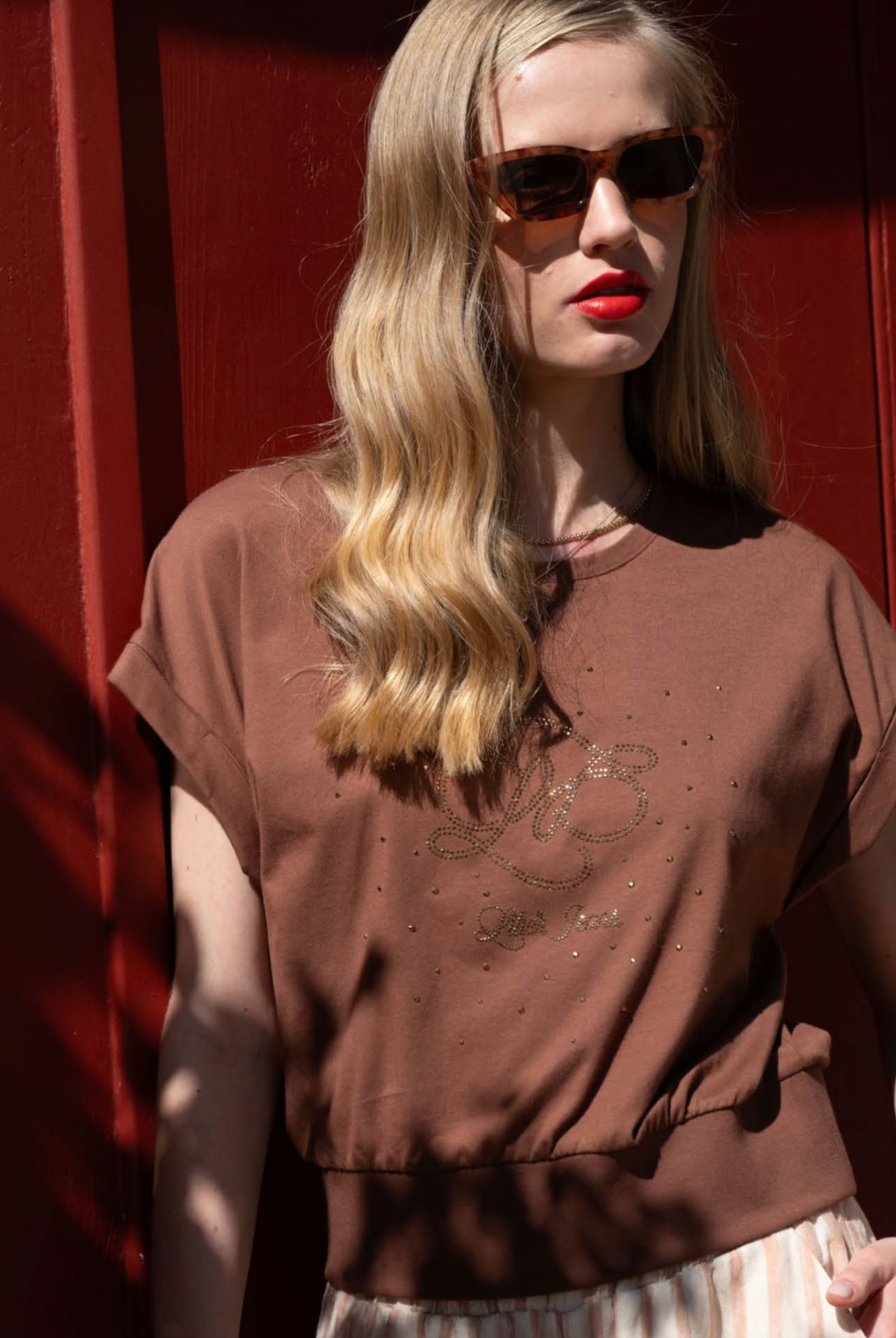 T-SHIRT LIBERJEANS MNGRM EM STRASS - Carla Valente