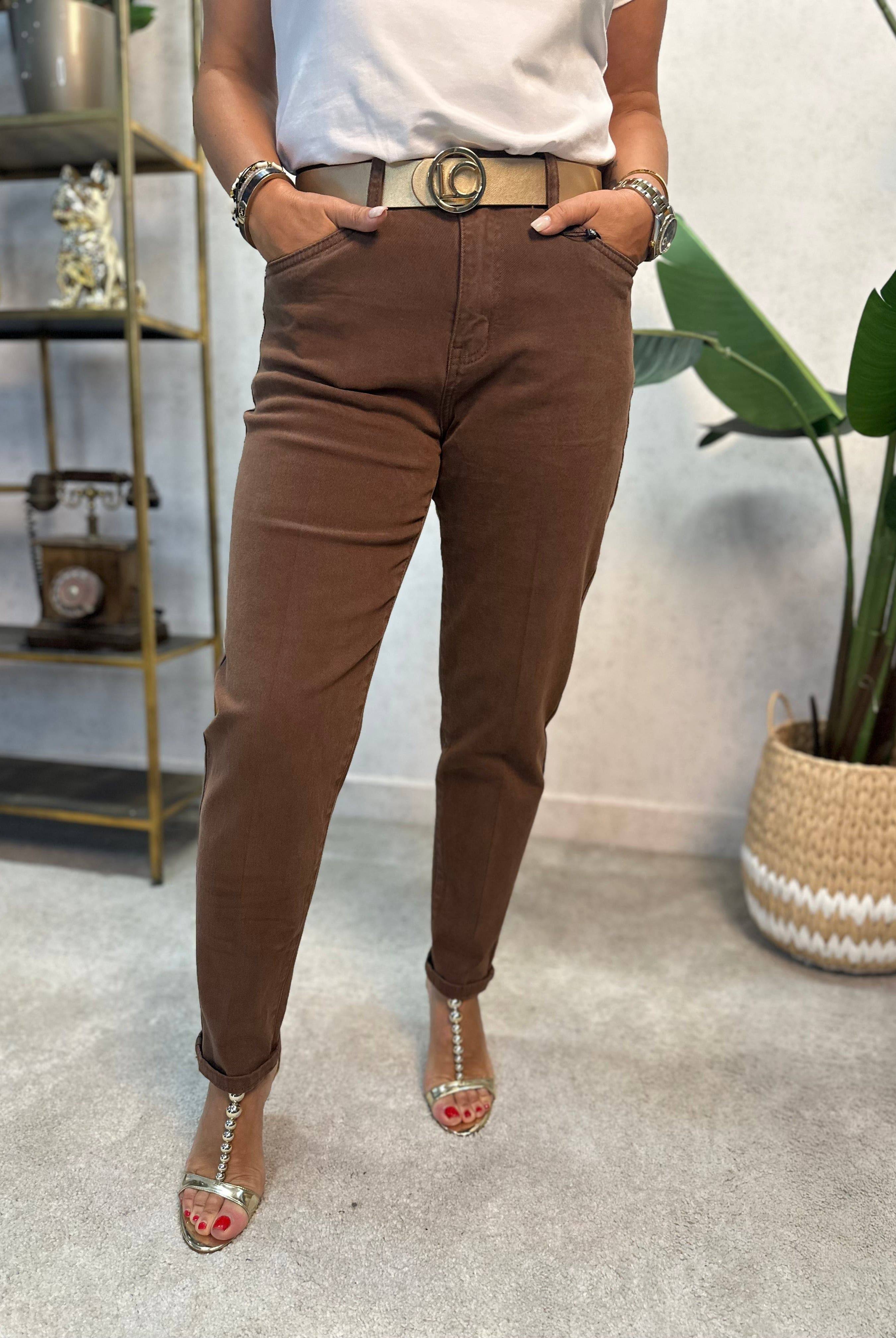JEANS FERRACHE MOM FIT EM ALGODÃO - Carla Valente