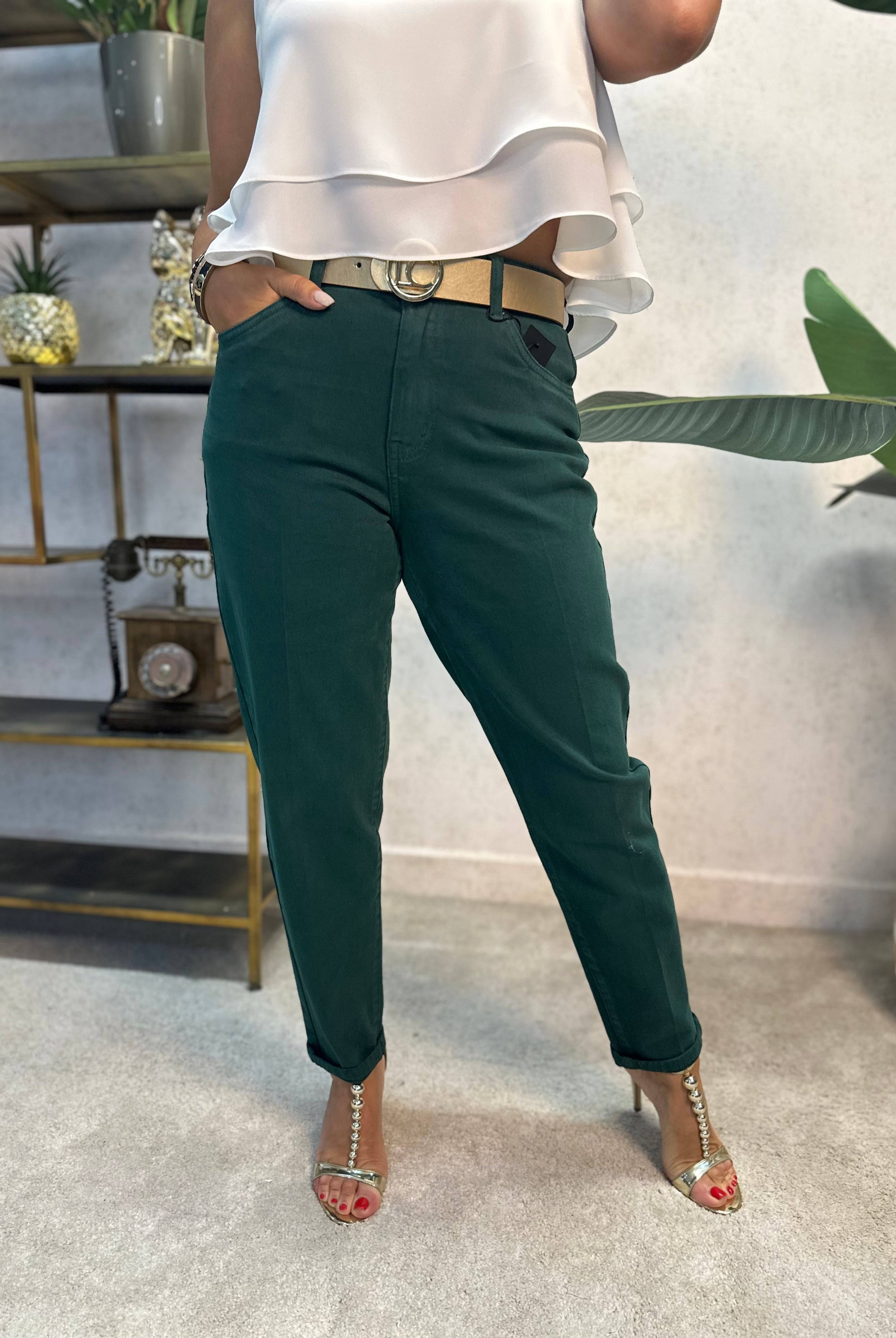 JEANS FERRACHE MOM FIT EM ALGODÃO - Carla Valente