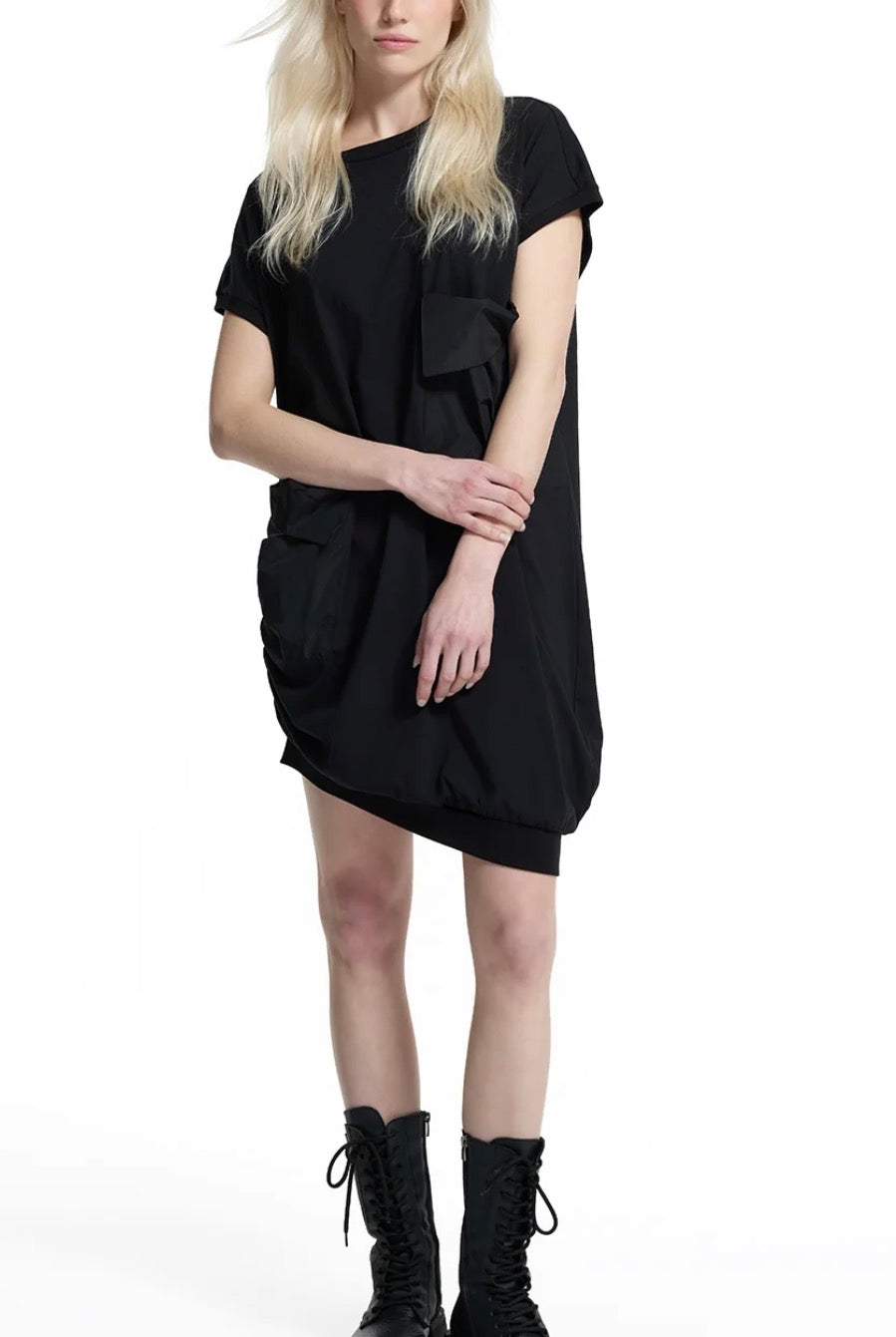 VESTIDO VDR ASSIMÉTRICO COM BOLSOS LATERAIS EM TECIDO - Carla Valente