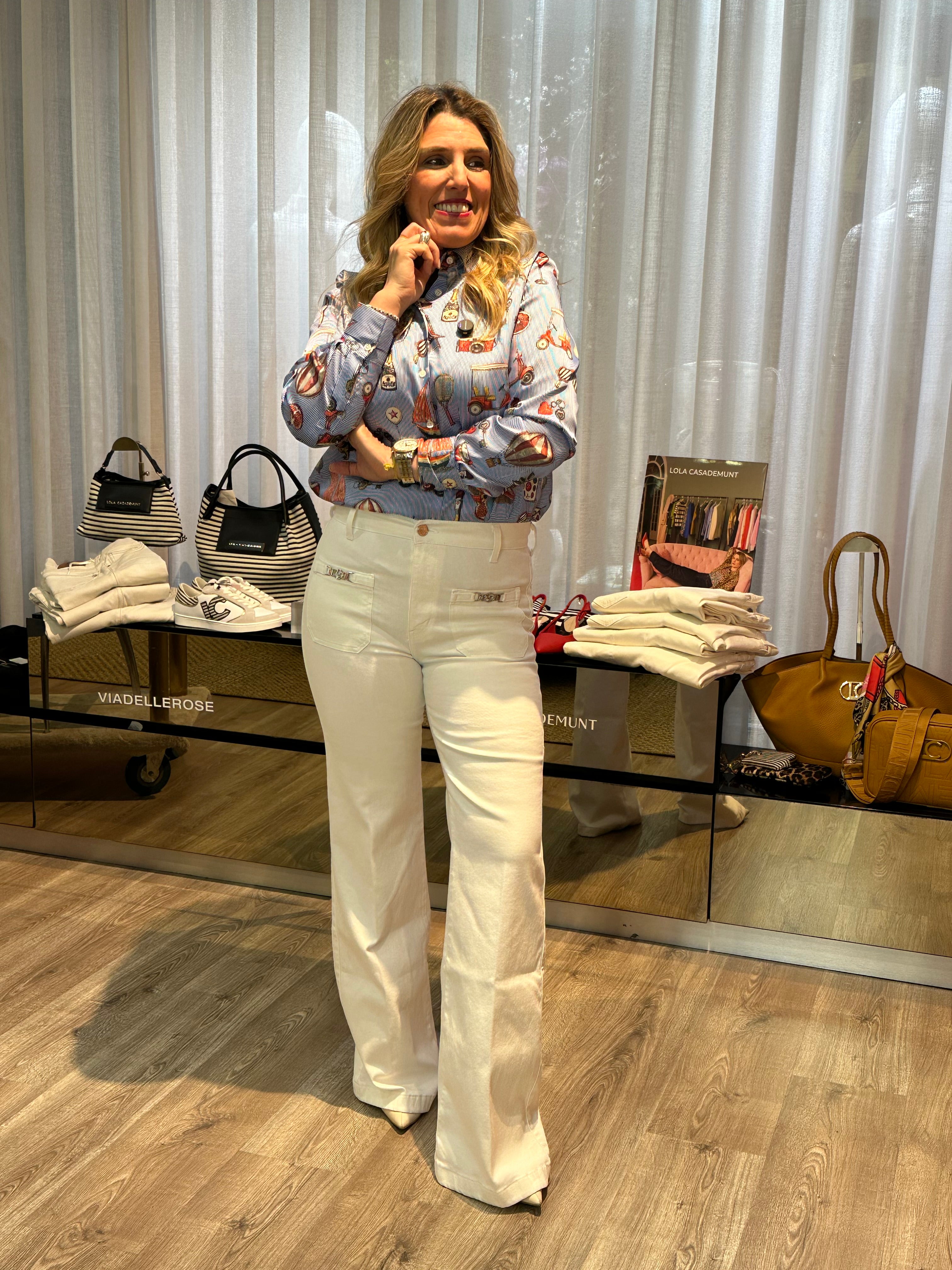 PANTALONA LIBERJEANS WIDE LEG COM APLICAÇÃO METÁLICA - Carla Valente