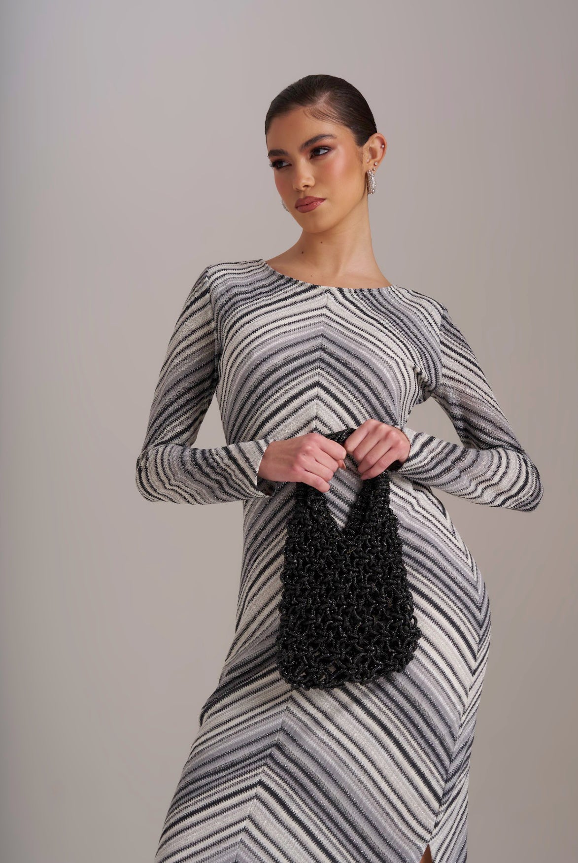 SACO PHO FIRENZE TECIDO EFEITO CROCHET COM STRASS - Carla Valente