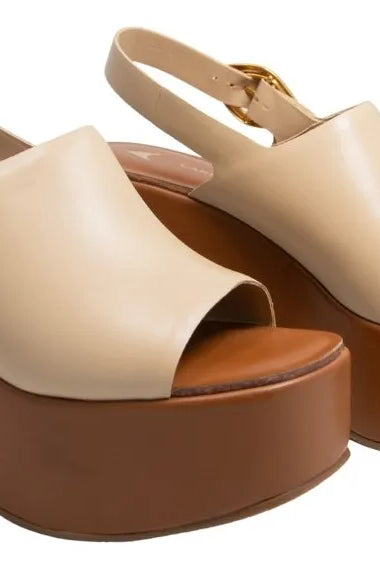 SANDÁLIA CARRANO PLATAFORMA BOLD WOOD STUDS - Carla Valente
