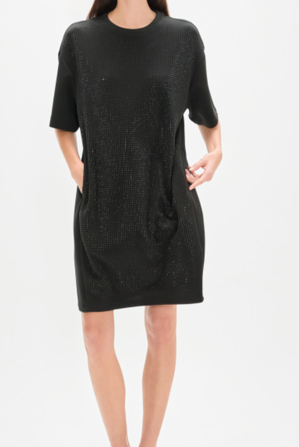 VESTIDO LOLA CASADMNT TIPO CAMISETA COM STRASS - Carla Valente