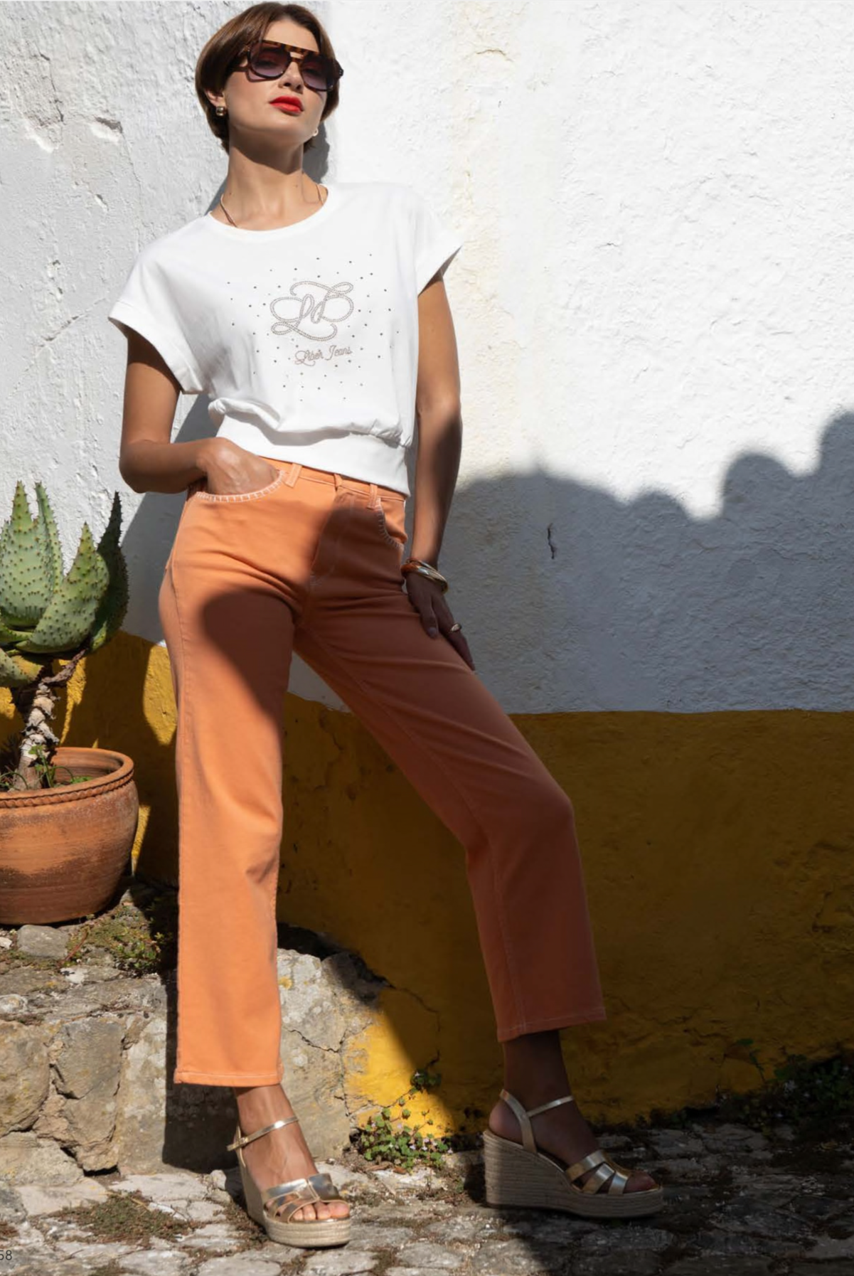 T-SHIRT LIBERJEANS MNGRM EM STRASS - Carla Valente