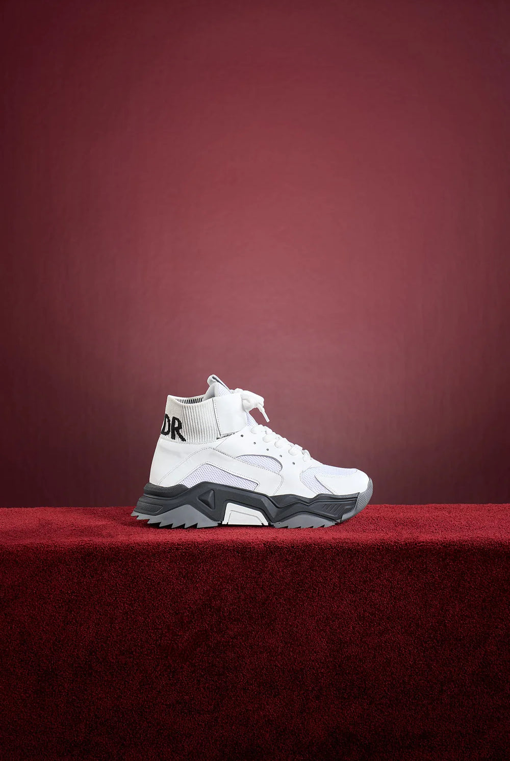 SNEAKERS VDR JONG - Carla Valente