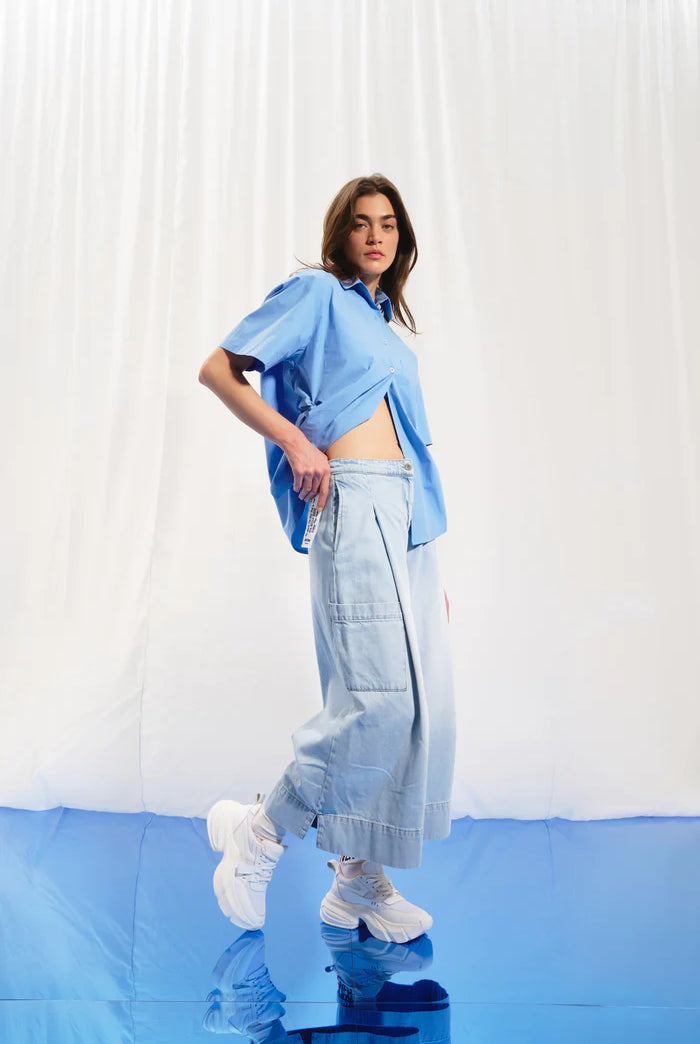CAMISA VDR POPELINE COM ATILHOS LATERAIS - Carla Valente