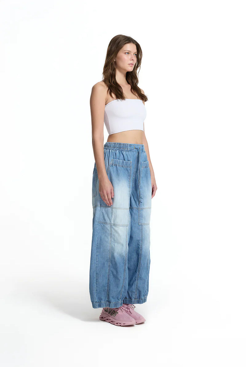 CALÇAS VDR BALLOON JEANS BOLSO FRONTAL ELÁSTICO NA CINTA - Carla Valente