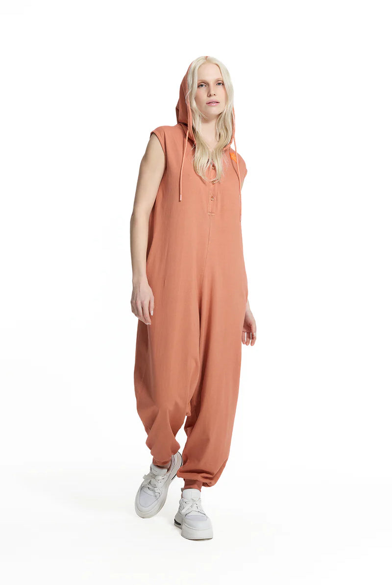 JUMPSUIT VDR MANGA CAVA COM CARAPUÇO - Carla Valente