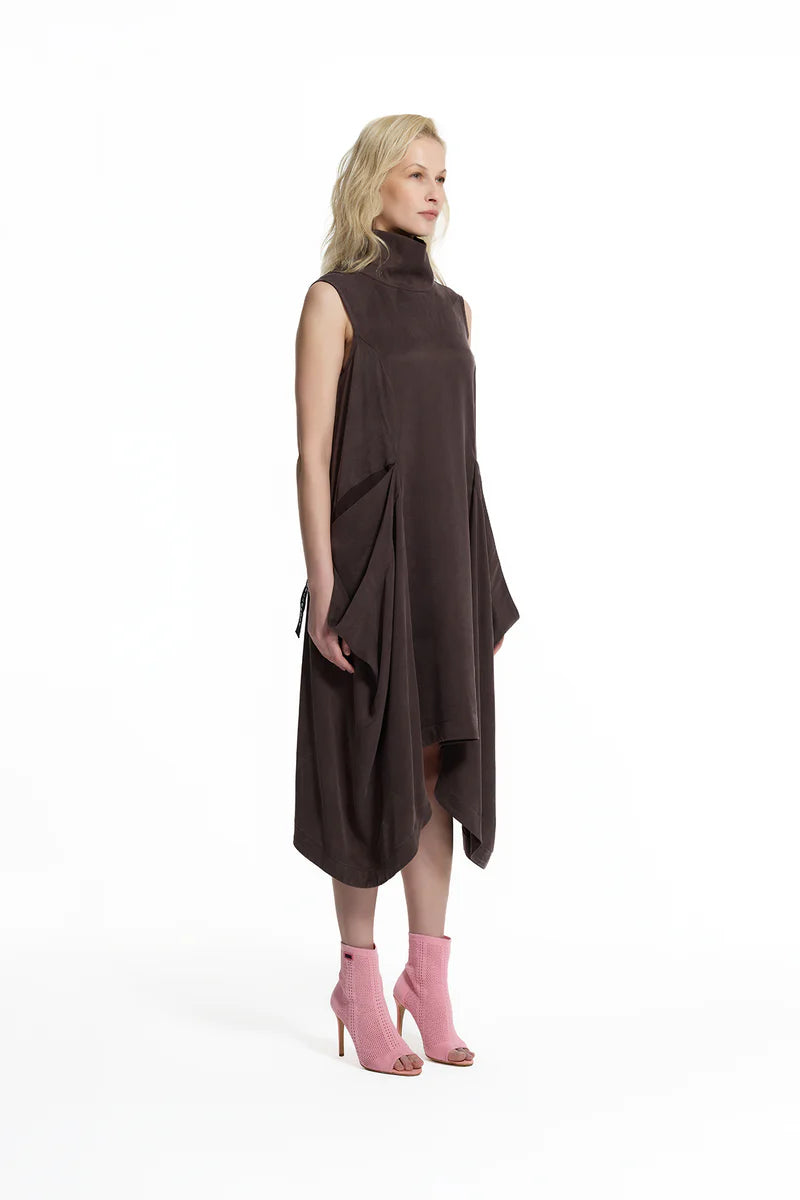 VESTIDO VDR MANGA CAVA COM FOLHOS ASSIMÉTRICO - Carla Valente