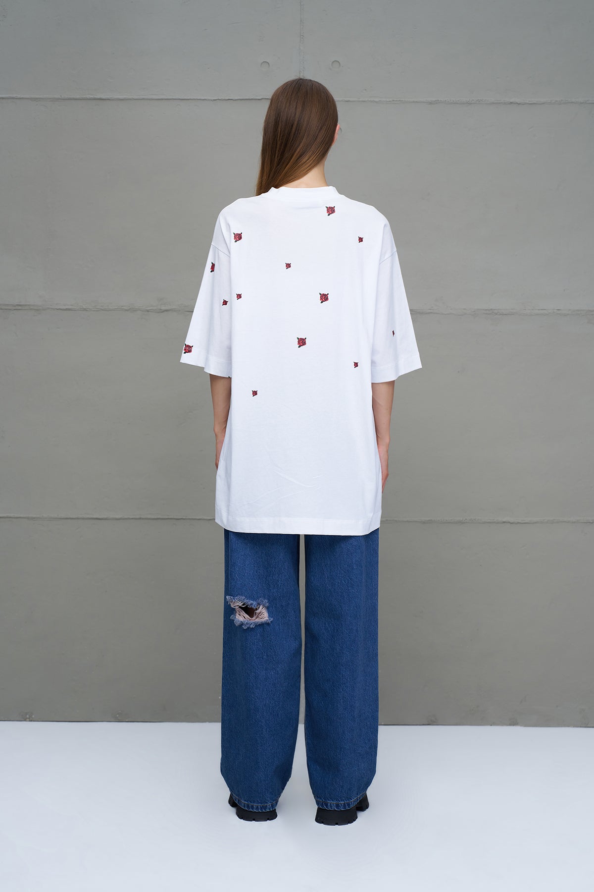 T-SHIRT VDR COMPRIDA ROSAS - Carla Valente