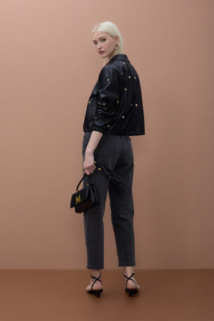 JACKET MAITE COM TACHAS REDONDAS EFEITO PELE - Carla Valente