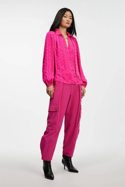 CAMISA LOLA CASADMNT C/LENÇO JACQUARD LOGO - Carla Valente