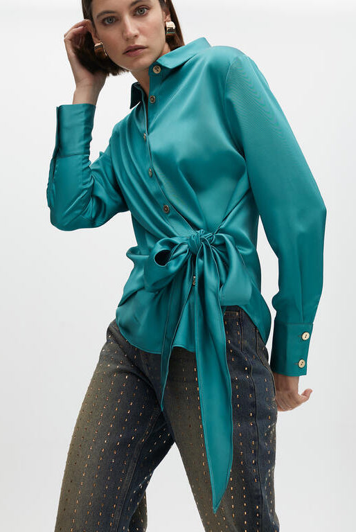 CAMISA LOLA CASADMNT COM DETALHE DE NÓ BAIXO - Carla Valente