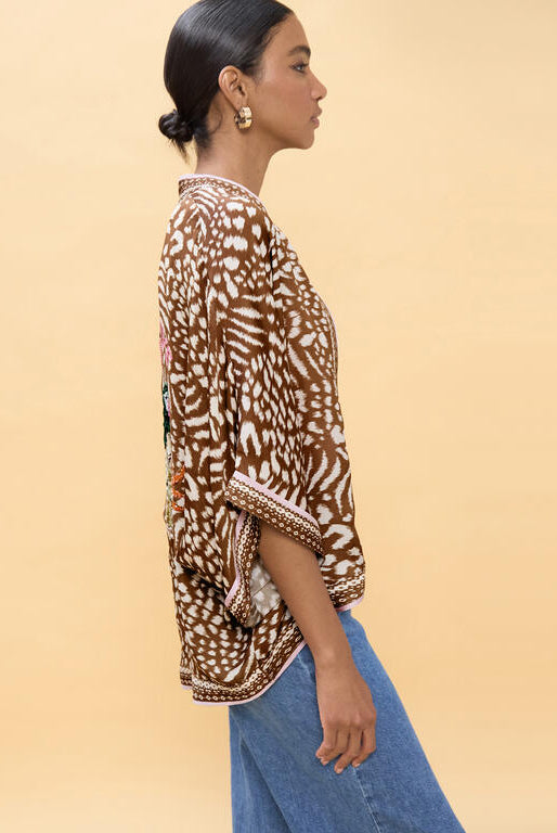 QUIMONO LOLA CASADMNT ESTAMPADO COM MANS - Carla Valente