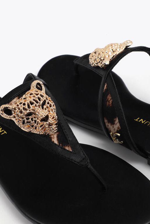 SANDÁLIA LOLA CASADMNT RASA ANIMAL PRINT E APLIQUE METAL - Carla Valente