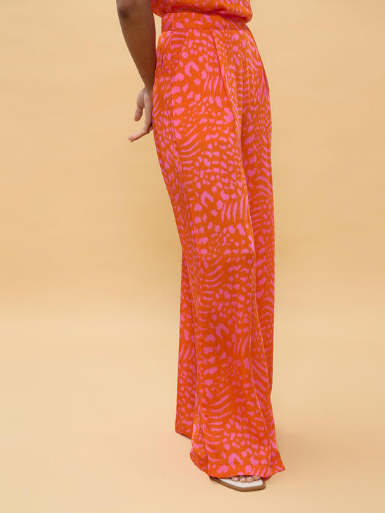 PANTALONA LOLA CASADEMNT COM ESTAMPADO DE MANCHAS - Carla Valente