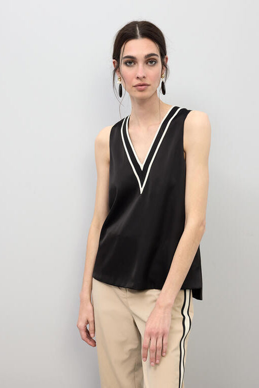 TOP LOLA CASADMNT DEC EM V TRICOT - Carla Valente