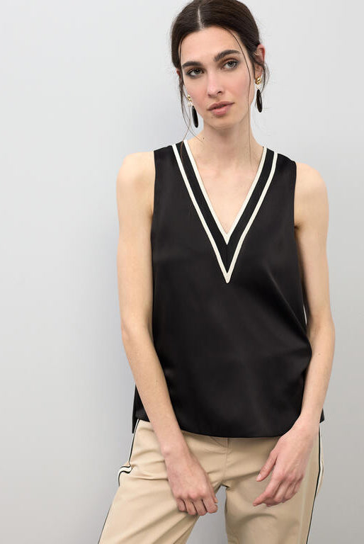 TOP LOLA CASADMNT DEC EM V TRICOT - Carla Valente
