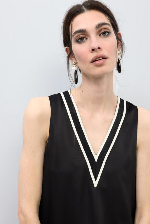 TOP LOLA CASADMNT DEC EM V TRICOT - Carla Valente