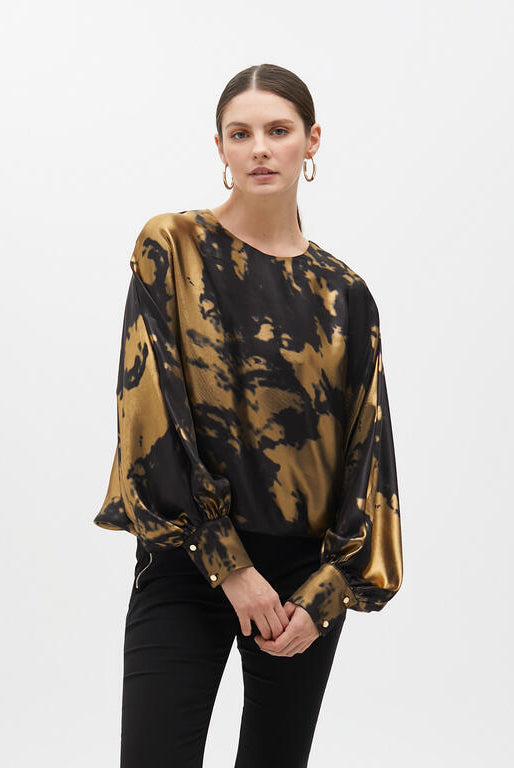 BLUSA MAITE ESTAMPADA COM MANGA ASSIMÉTRICA - Carla Valente