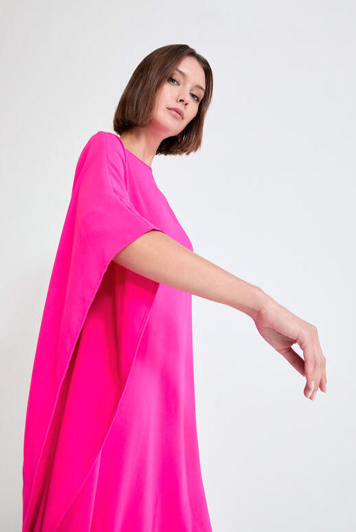 VESTIDO MAITE CURTO MANGA ASSIMÉTRICA - Carla Valente