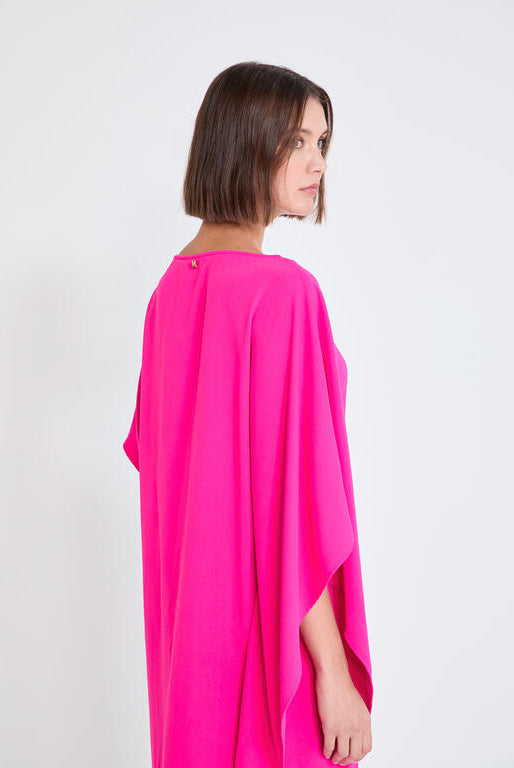 VESTIDO MAITE CURTO MANGA ASSIMÉTRICA - Carla Valente