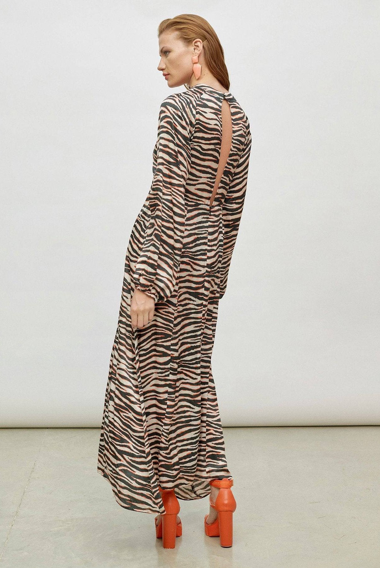 VESTIDO MAITE ZEBRA FUMO - Carla Valente