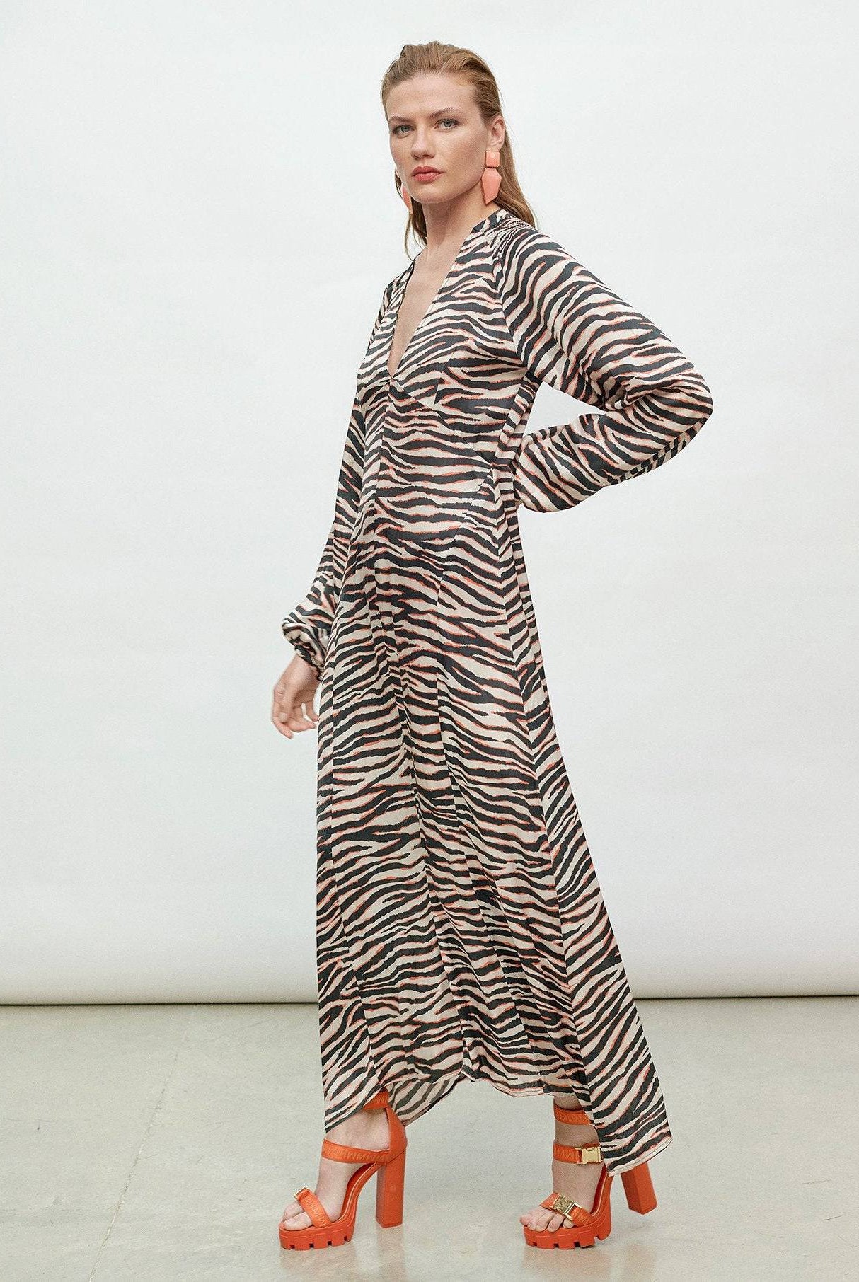 VESTIDO MAITE ZEBRA FUMO - Carla Valente