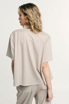 T-SHIRT PLEASE OVERSIZE COM APLICAÇÃO JOIA - Carla Valente