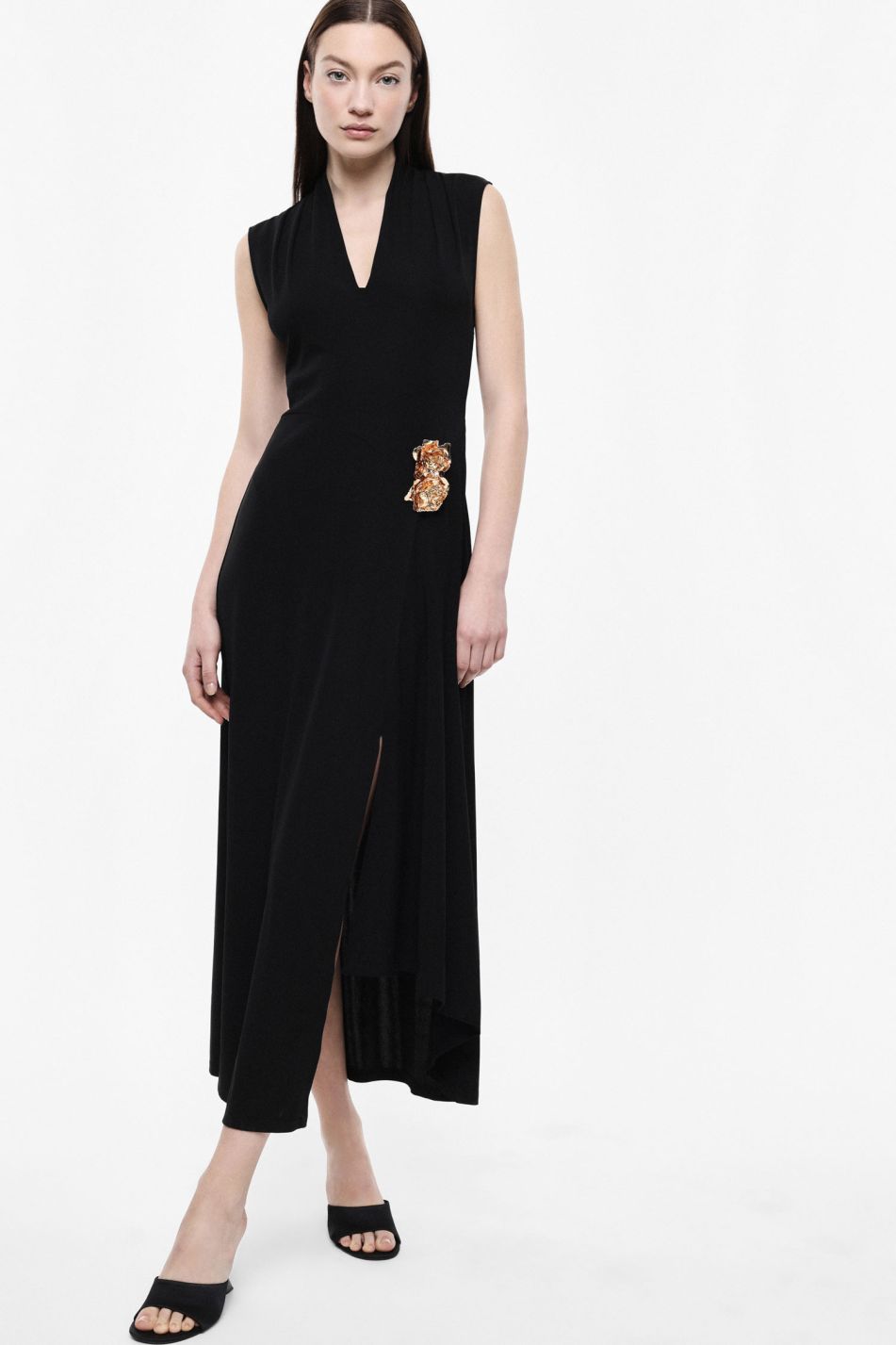 VESTIDO IMPERIAL DECOTE V COM APLICAÇÃO - Carla Valente