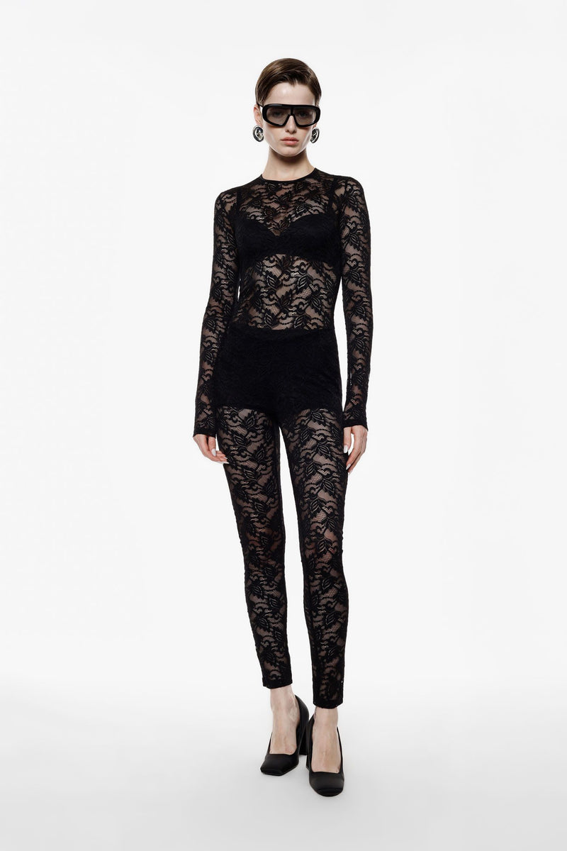 MACACÃO IMPERIAL RENDA TRANSPARENTE MANGA COMPRIDA