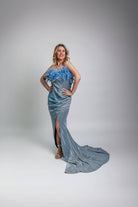 VESTIDO PARTENZA LONGO LUREX DEC PLUMAS - Carla Valente