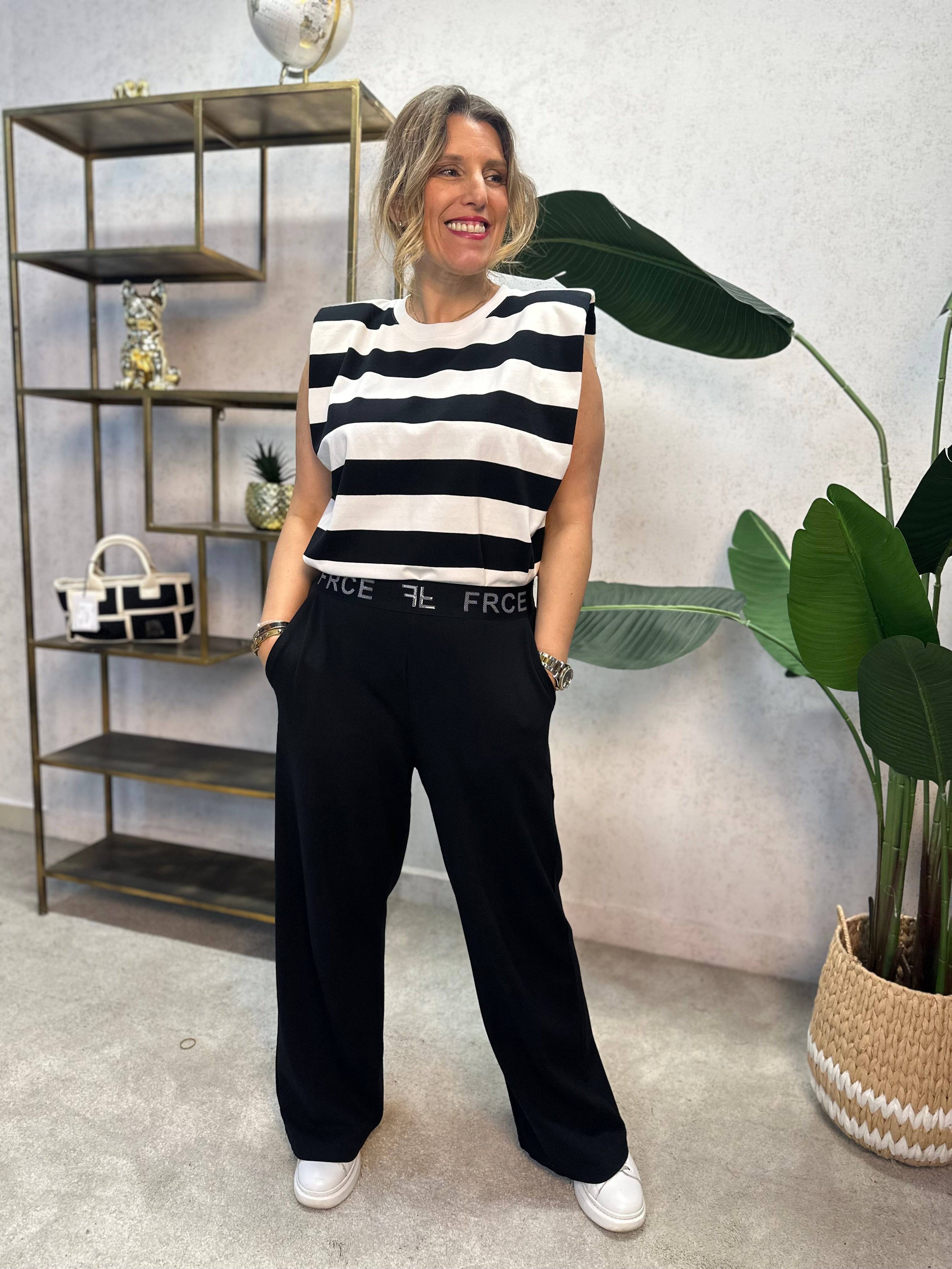 T-SHIRT ALBNS RUBGY LISTRADA - Carla Valente