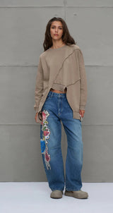 PANTALONA VDR OVERSIZE COM APLICAÇÃO FLOR - Carla Valente