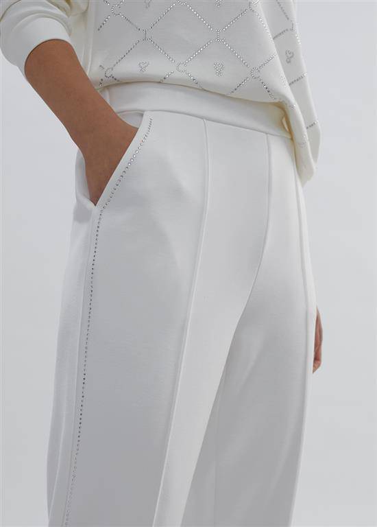 CALÇA LOLA CASADMNT FELPA C/STRASS - Carla Valente