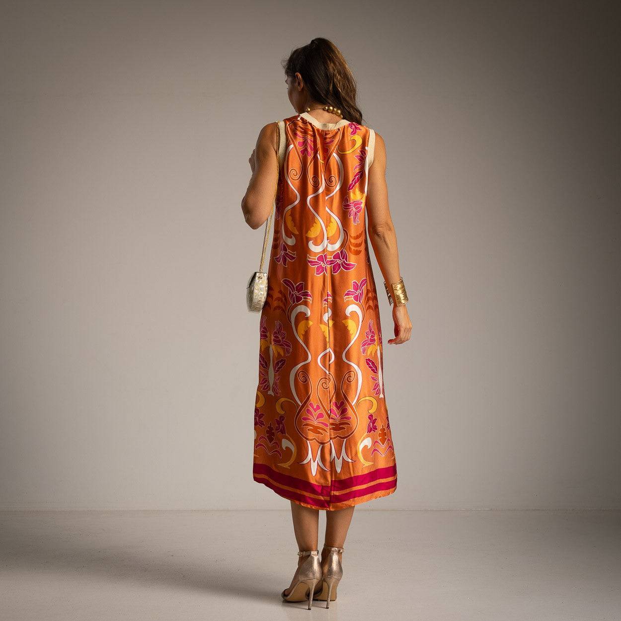 VESTIDO ALBNS DE CETIM ESTAMPADO LIS - Carla Valente