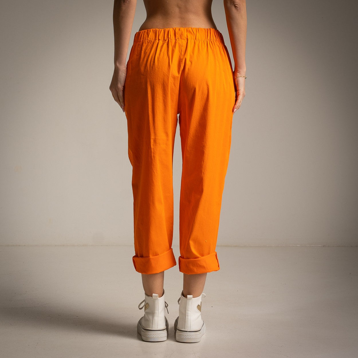 CALÇA ALBNS BAGGY COM BOLSO FRANCÊS - Carla Valente