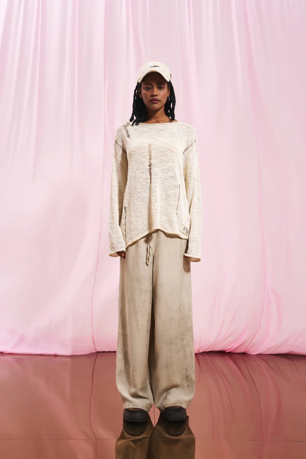 SWEATER VDR MALHA FINA COM ROTOS - Carla Valente
